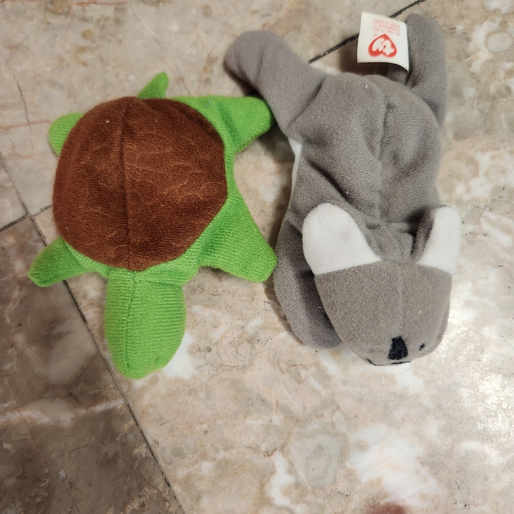 Teenie beanies